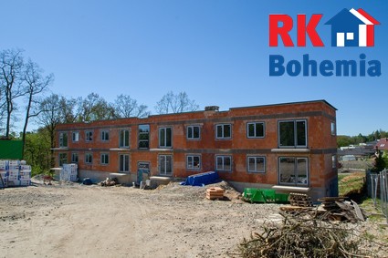 Prodej novostavby bytu 3+kk s balkónem, parkovacím stáním a sklepem v Doubravčicích, 82,78 m2.