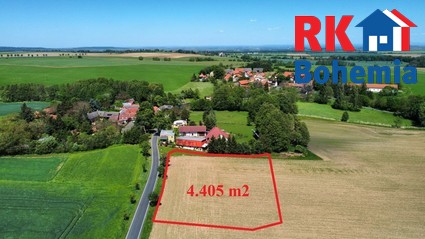 Prodej pozemku 4.405 m2 pro výstavbu rodinných domů v Horních Jelčanech, části obce Bečváry