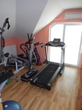 Pokoj-fitness dům 2NP